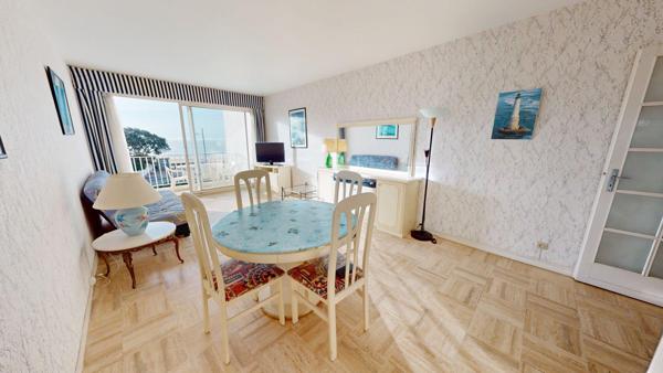 À vendre : Appartement 2 pièces avec vue mer à Saint Georges de Didonne