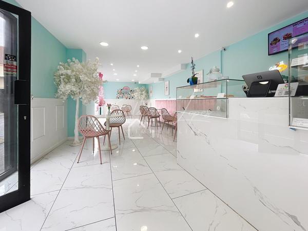 MAGNIFIQUE !!! BAR A DESSERTS