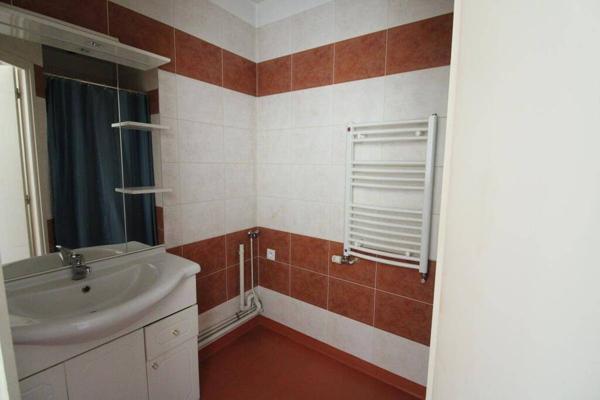 39 AVENUE FOCH - F2 LUMINEUX AVEC TERRASSE