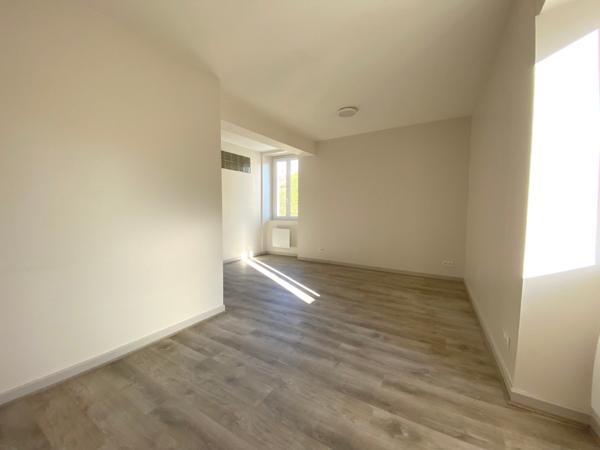 Appartement renové T4 en DUPLEX