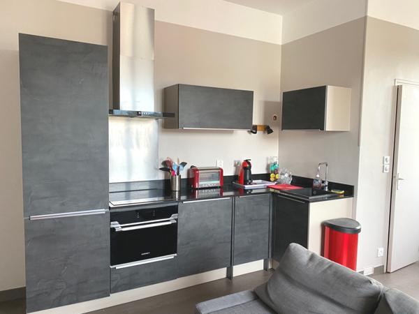 APPARTEMENT DE TYPE F2 Meublé