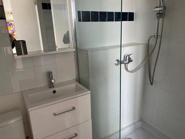 APPARTEMENT DE TYPE F2 Meublé