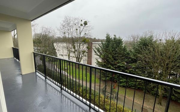 Appartement à vendre    4 pièces • 77,24 m2 Yerres