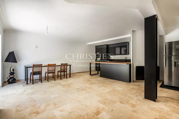 Ensemble de trois maisons, 350m2 avec piscine