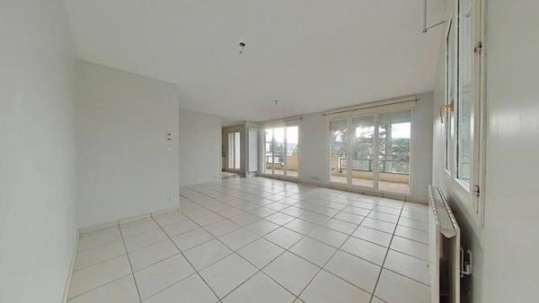 F5 SAINT PRIEST EN JAREZ