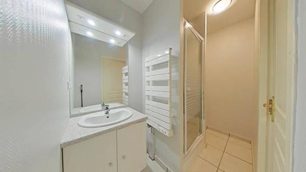 F5 SAINT PRIEST EN JAREZ