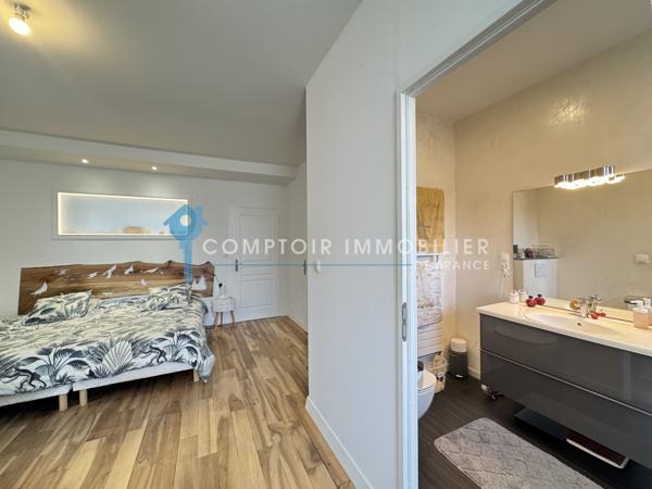 Maison 7 pièce(s) 5 chambre(s) 250 m²