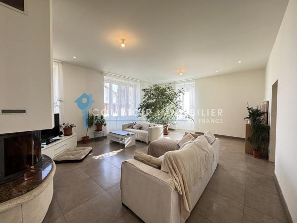 Maison 7 pièce(s) 5 chambre(s) 250 m²