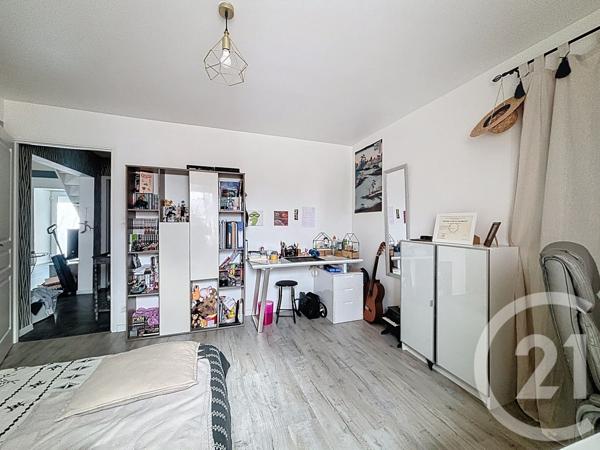 Appartement F5 à vendre  5 pièces - 81,45 m2 SELONCOURT - 25