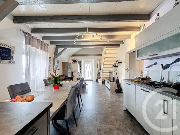 Appartement F5 à vendre  5 pièces - 81,45 m2 SELONCOURT - 25