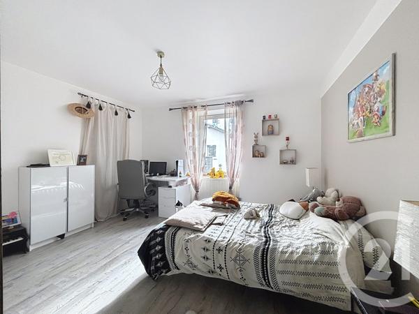 Appartement F5 à vendre  5 pièces - 81,45 m2 SELONCOURT - 25