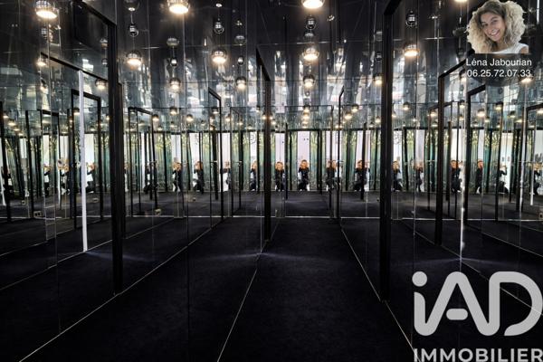 Maison à vendre 11 pièces 1 079 m² Antony