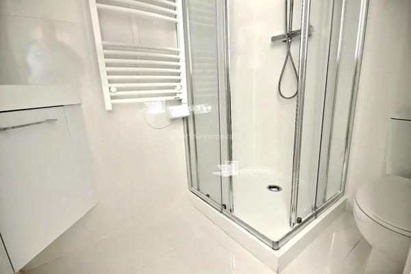 Vente                                                      Appartement
                        
                     1 pièces                      21 m2                     à Asnières-sur-Seine