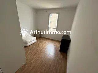 Location                                                      Appartement
                        
                     3 pièces                      57 m2                     à Savigny-le-Temple