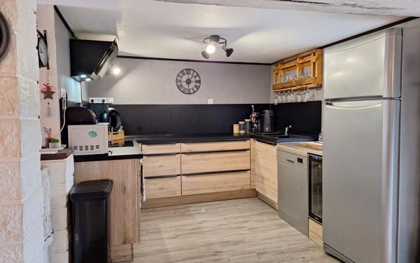 Maison à vendre    3 pièces •  Saint-Hilaire-de-Court