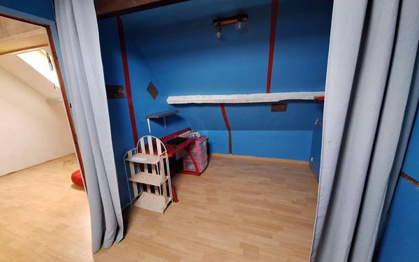 Maison à vendre    3 pièces •  Saint-Hilaire-de-Court