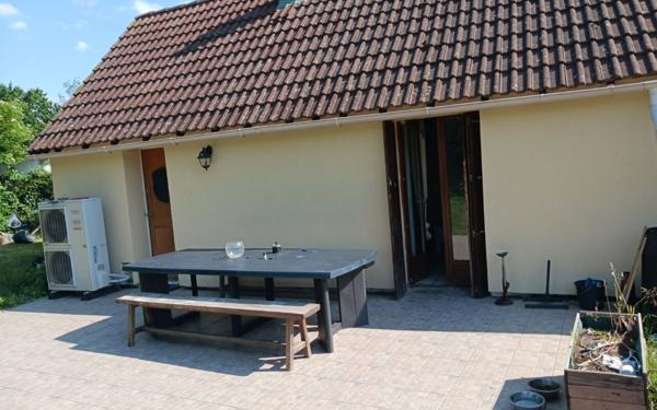 Maison à vendre    3 pièces •  Saint-Hilaire-de-Court