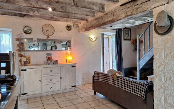 Maison à vendre    3 pièces •  Saint-Hilaire-de-Court