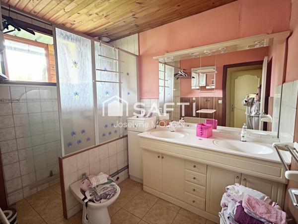 A 12 mn d'Amiens sud, maison avec jardin, autonomie de plain-pied, garage.