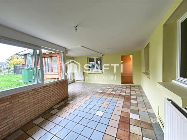 A 12 mn d'Amiens sud, maison avec jardin, autonomie de plain-pied, garage.