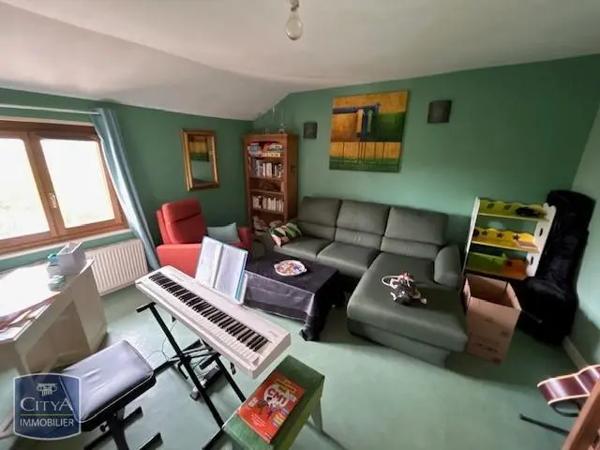 Appartement à louer 5 pièces 95.24m²