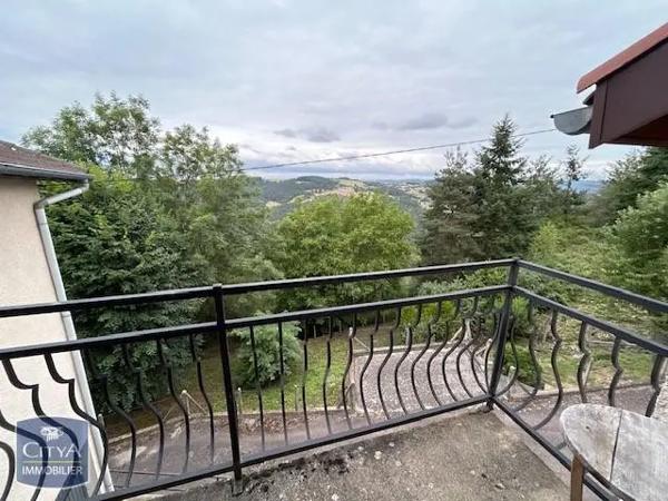 Appartement à louer 5 pièces 95.24m²