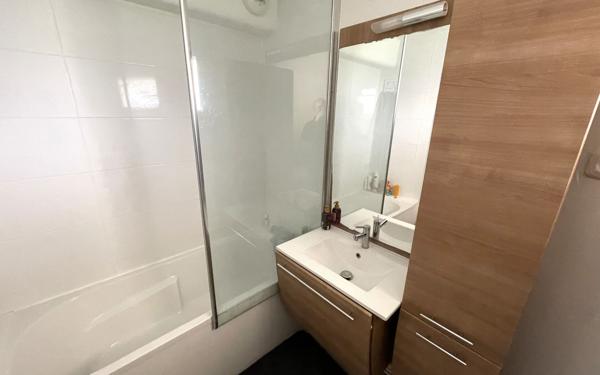 Appartement à vendre    4 pièces • 76 m2 Reims