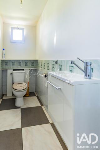 Location maison 4 pièces 96 m² Château-Guibert