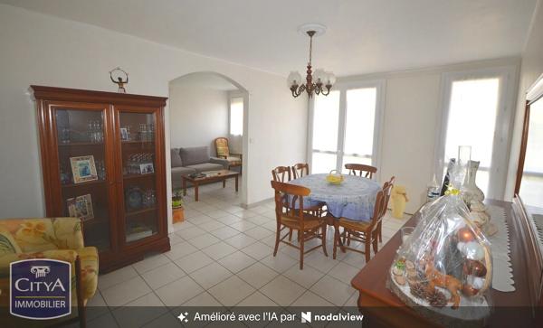 Appartement à vendre 4 pièces 68.56m² Cholet (49300)