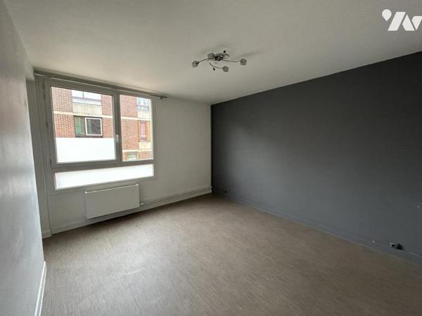 APPARTEMLENT A VENDRE A SUCY EN BRIE (94)