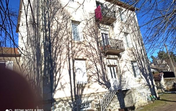 Vente Immeuble Individuel à rafraîchir Le chambon-sur-lignon   