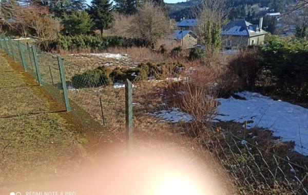 Vente Immeuble Individuel à rafraîchir Le chambon-sur-lignon   