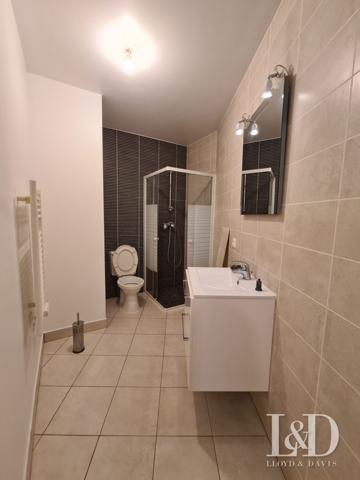 BEL APPARTEMENT AVEC JARDIN