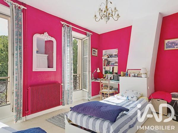 Maison à vendre 9 pièces 195,1 m² Mantes-la-Ville