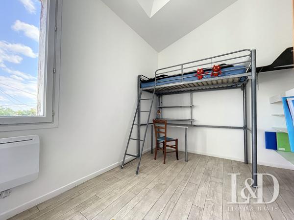 COZES CENTRE: MAISON 124 M² + DÉPENDANCE 92 M²