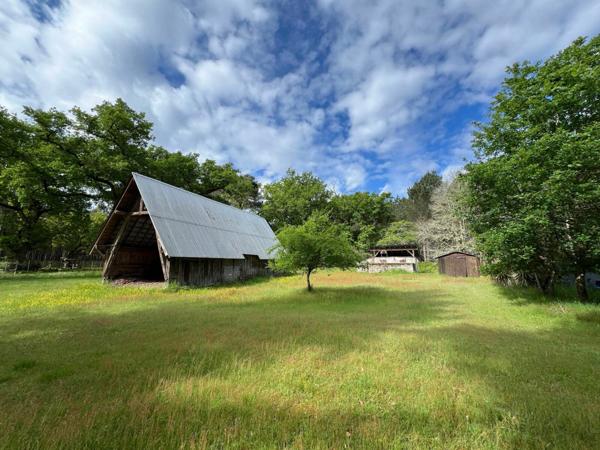 Maison à vendre    5 pièces •  Bourriot-Bergonce