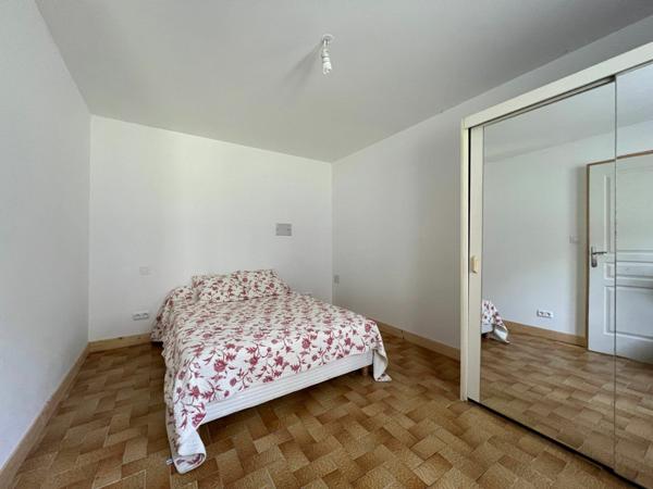 Maison à vendre    5 pièces •  Bourriot-Bergonce