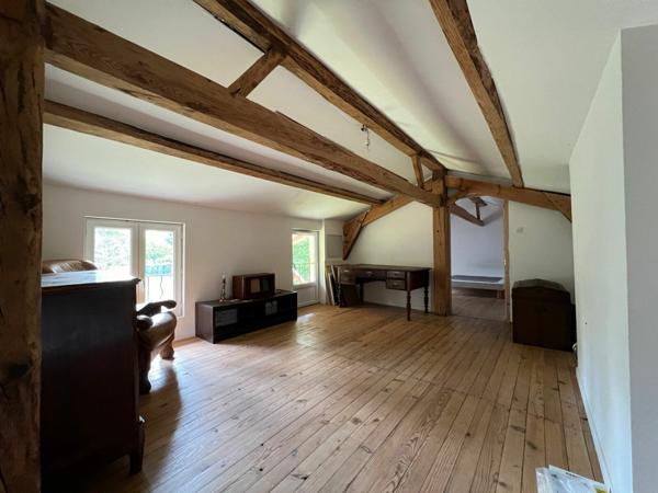 Maison à vendre    5 pièces •  Bourriot-Bergonce