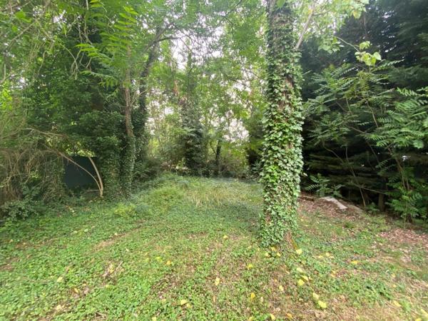 Investissement à ARNOUVILLE (95) - Rue de la GIRONDE - MAISON de 8 pièces de 190 M² sur parcelle de 652 m²