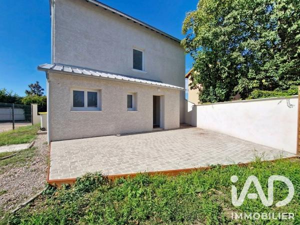 Maison à vendre 5 pièces 111,32 m² Pont-de-Chéruy