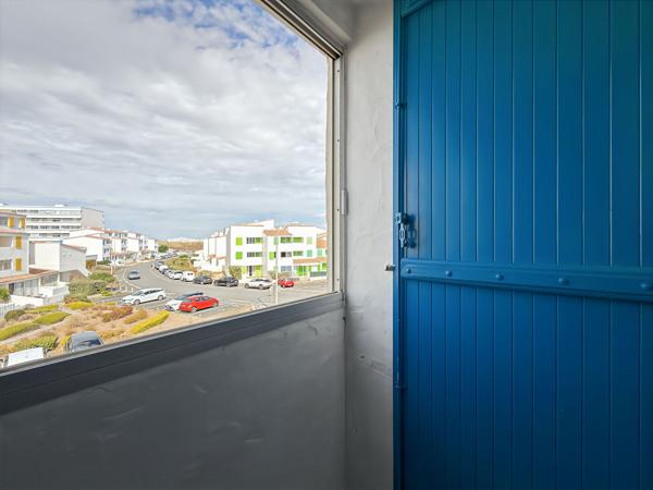 Appartement 2 pièce(s) 100 m de la plage