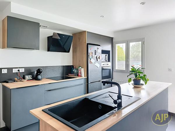 Vente maison Rocheserviere : 192 000 € - AJP Immobilier Montaigu