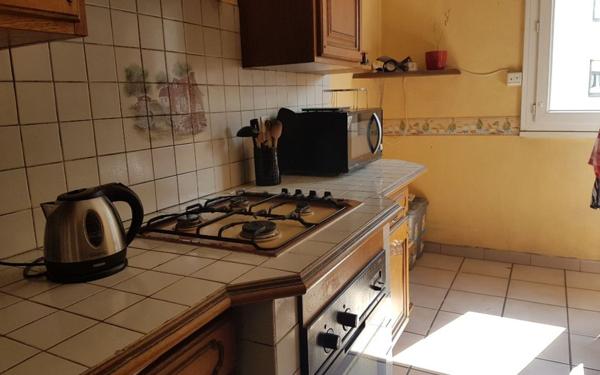 Appartement à louer    4 pièces •  Lyon 7