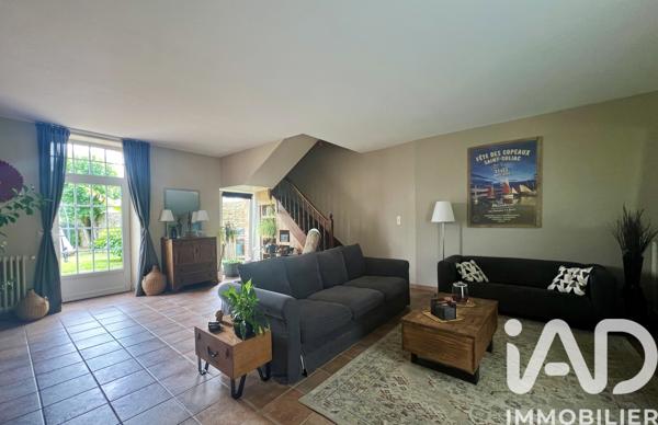 Maison à vendre 9 pièces 224 m² Châteauneuf-d'Ille-et-Vilaine