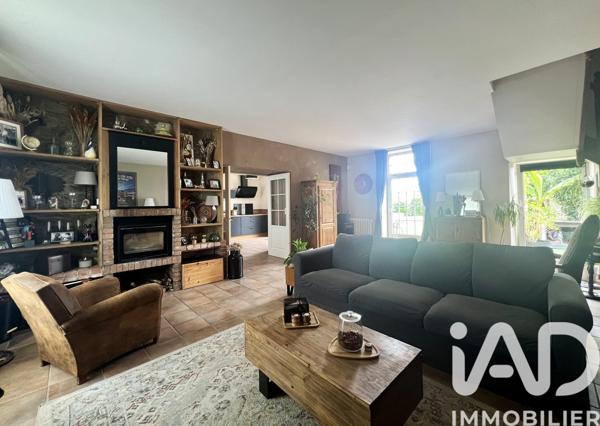 Maison à vendre 9 pièces 224 m² Châteauneuf-d'Ille-et-Vilaine