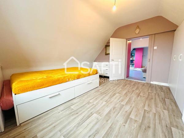 Maison - 7 pièces - 175m²