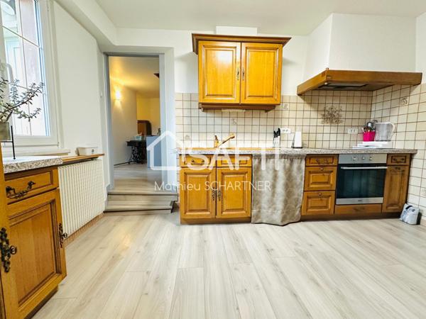 Maison - 7 pièces - 175m²