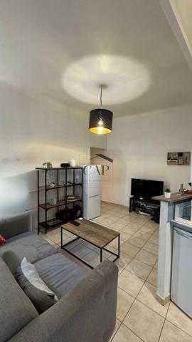 Marseille (13001) Le charme de l’ancien, le confort du rénové – T2 Marseille 13001