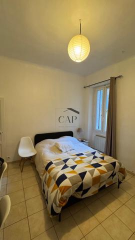 Marseille (13001) Le charme de l’ancien, le confort du rénové – T2 Marseille 13001