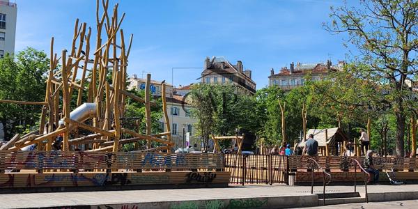 Marseille (13001) Le charme de l’ancien, le confort du rénové – T2 Marseille 13001